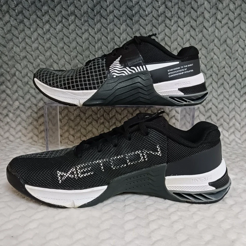 Nike Metcon 8 Black Dark Smoke Grey Women's Workout Cross Training Shoes Size 7